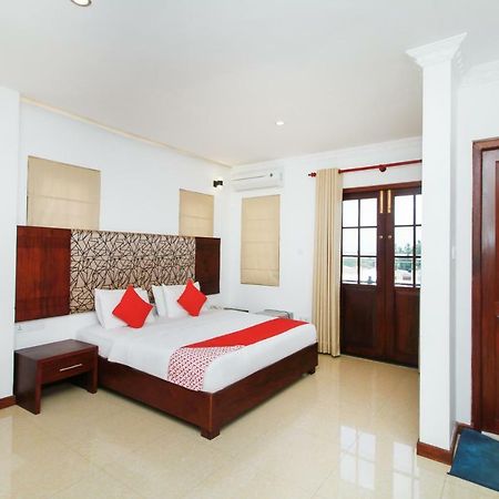 Hotel Queensbury Malabe Kaduwela Εξωτερικό φωτογραφία