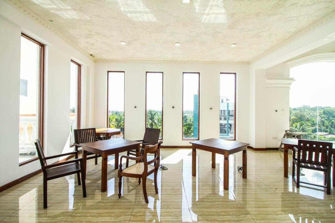 Hotel Queensbury Malabe Kaduwela Εξωτερικό φωτογραφία