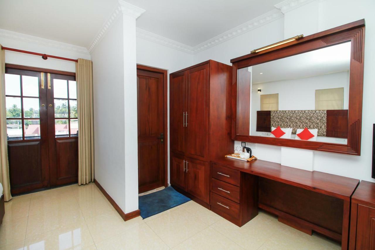 Hotel Queensbury Malabe Kaduwela Εξωτερικό φωτογραφία